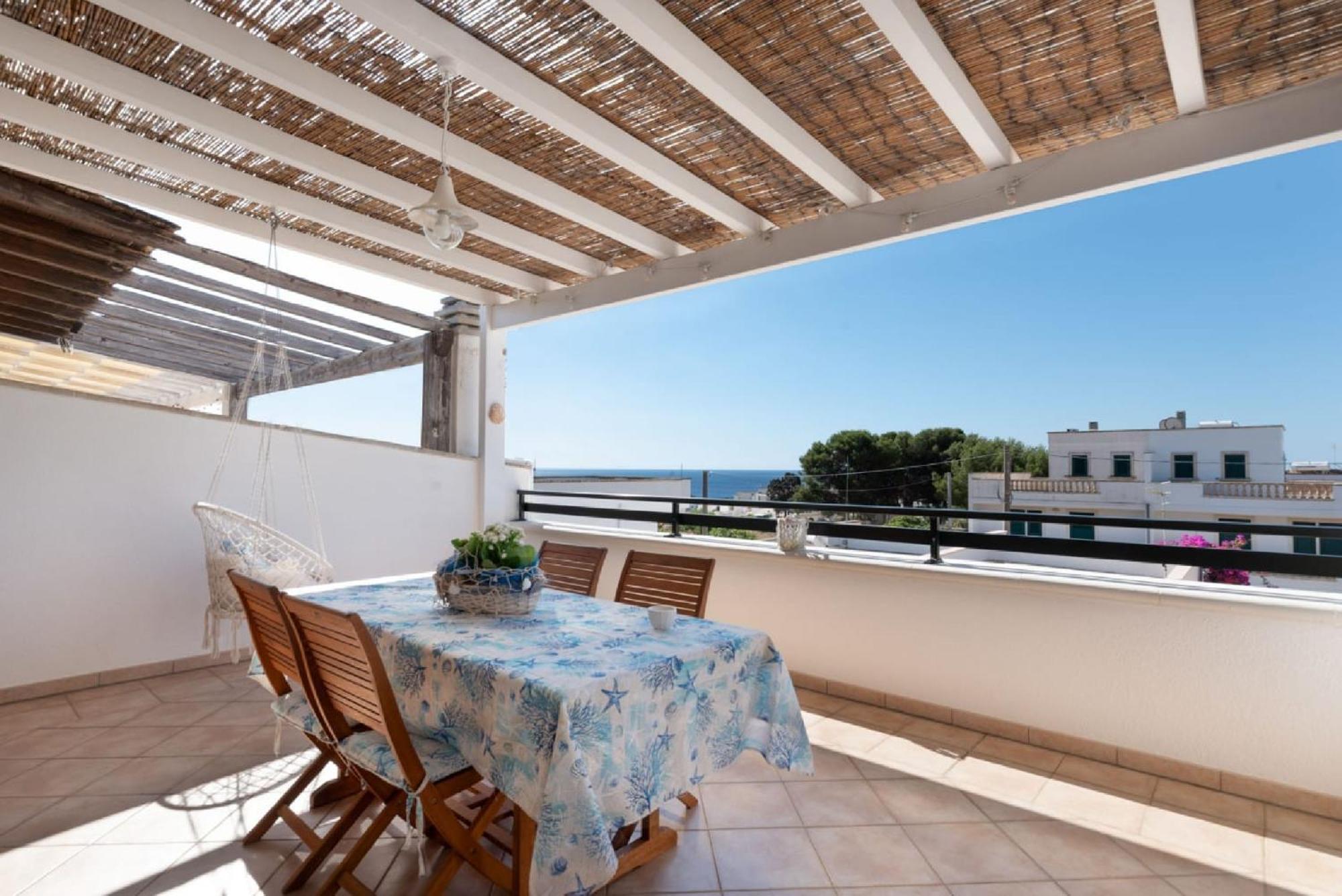 Casa Vacanze Orlando - Con Veranda Vista Mare a 200M dal Mare Santa Maria di Leuca Esterno foto
