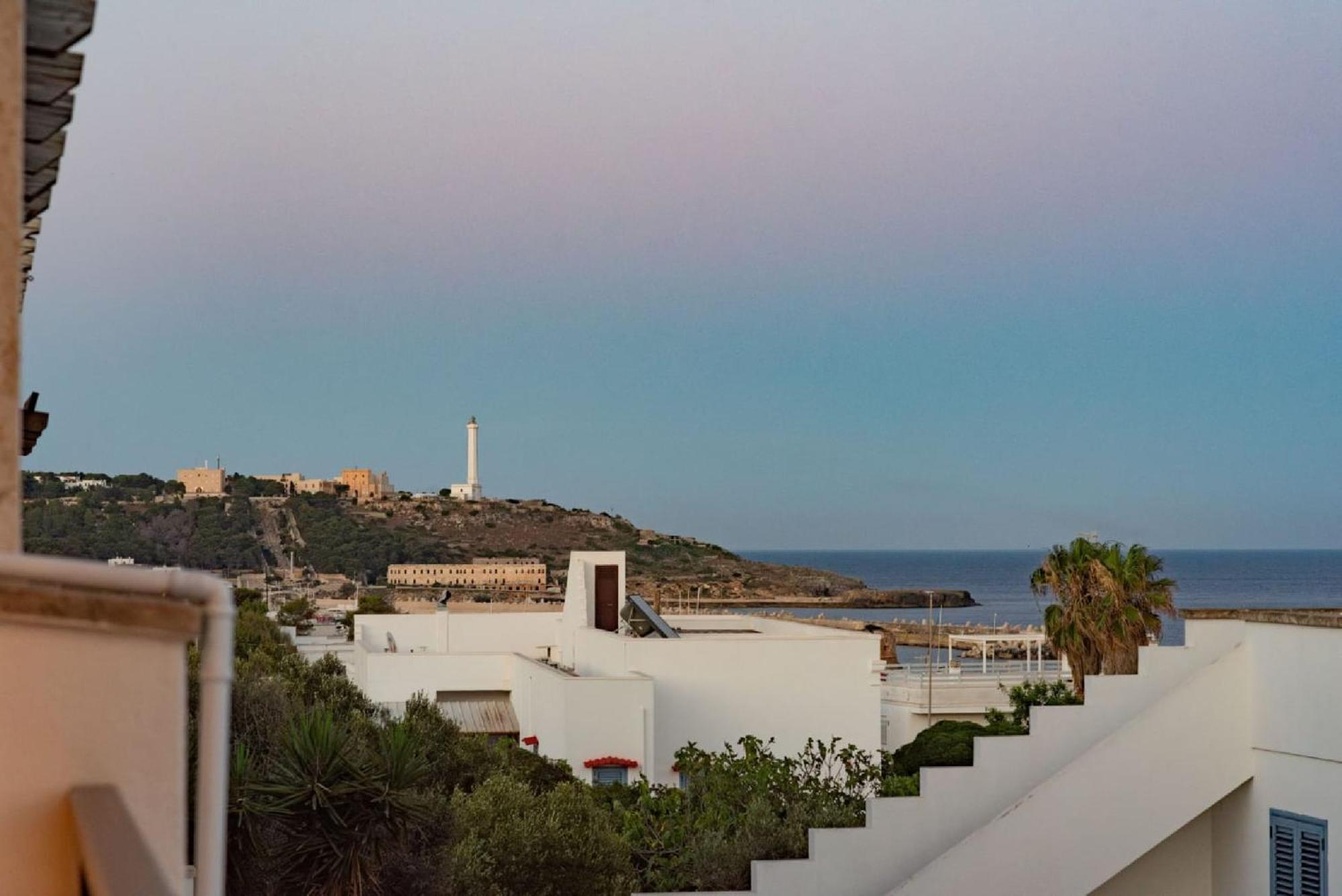 Casa Vacanze Orlando - Con Veranda Vista Mare a 200M dal Mare Santa Maria di Leuca Esterno foto